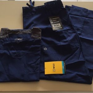 MED Men’s Wonderwink Scrub Set